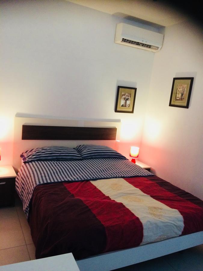 Paceville Montecarlo Apartments San Giuliano Esterno foto