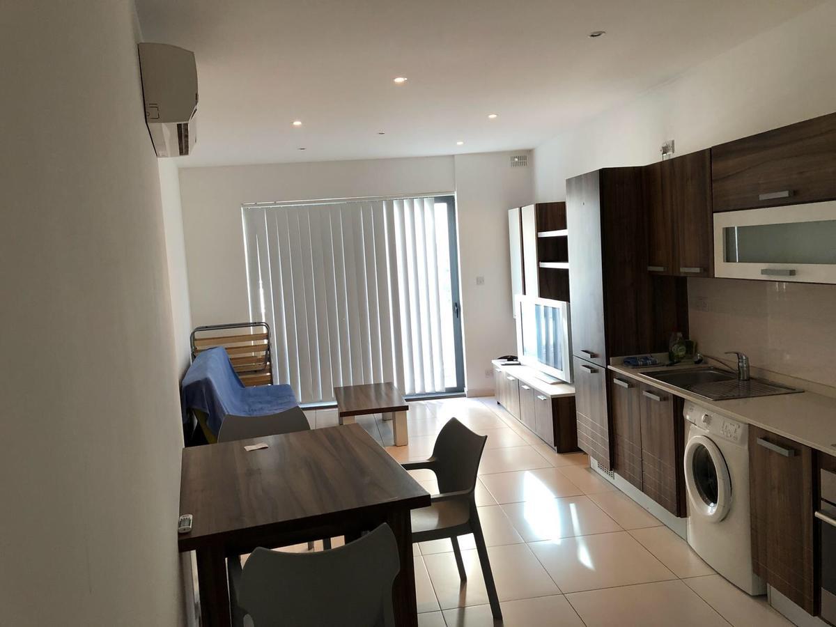 Paceville Montecarlo Apartments San Giuliano Esterno foto